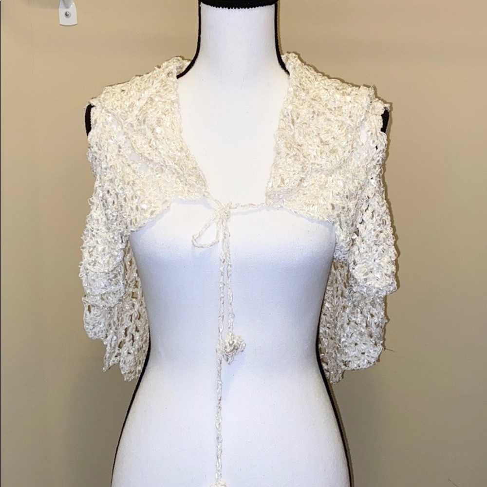 Crochet shrug
